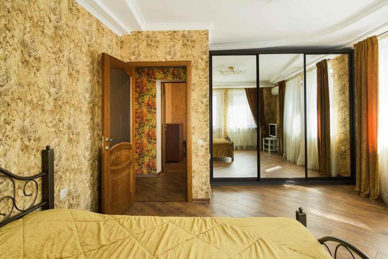 Apartment In Deribasovskay Street 20 โอเดสซา ภายนอก รูปภาพ
