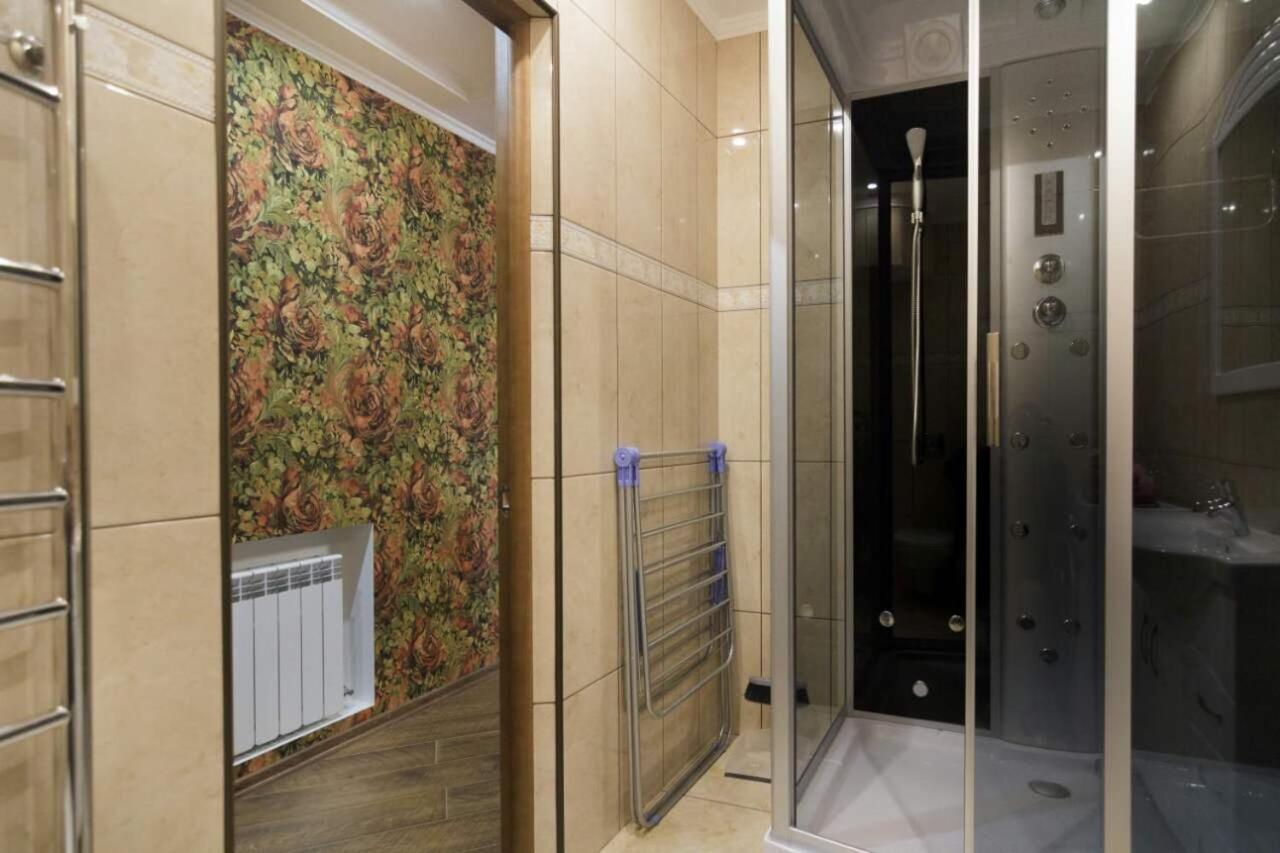 Apartment In Deribasovskay Street 20 โอเดสซา ภายนอก รูปภาพ